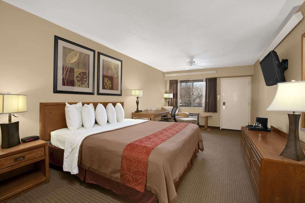Days Inn By Wyndham Harrisburg North Kamer foto